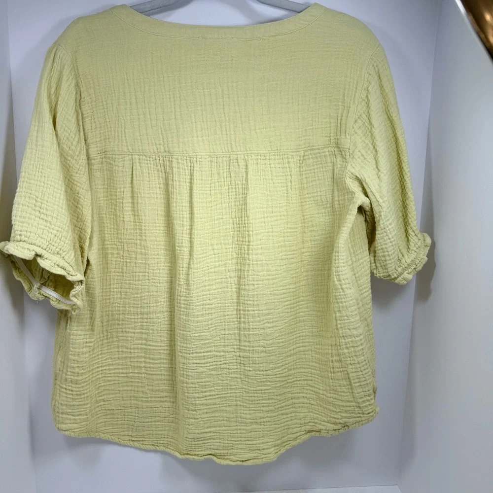 Beachlunchloung Yellow gauze Button-Down Shirt - Picture 2 of 6